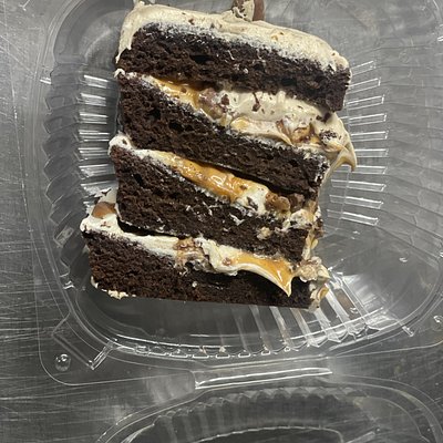 Snickers Cake