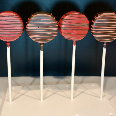 Simple Cake Pops