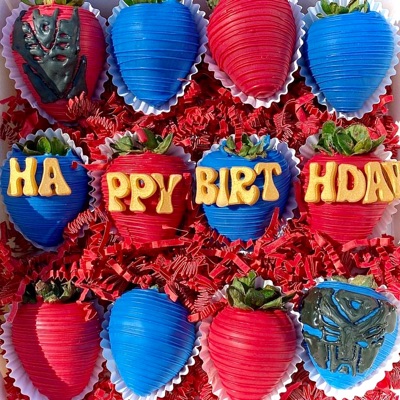 Chocolate Dipped Strawberries 24 Ct. 
