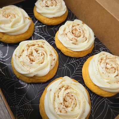 🍪🎃 Coco’s Pumpkin Cookies 🎃🍪(Half Dozen)