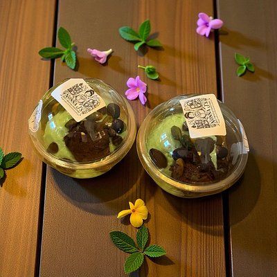 Dozen Pistachio and Chocolate Mousse Cups 