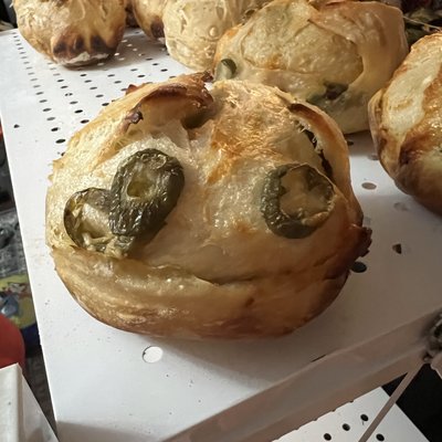 1/2 Loaf Artisan Jalapeño Cheddar Sourdough