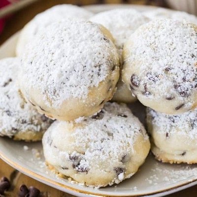Snowball Chocolate Chip Cookies 