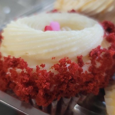 Classic Red Velvet (12)