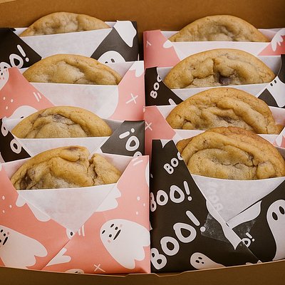 Chocolate Chip Cookies (6)