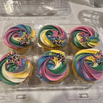 1/2 Dozen Cupcakes 
