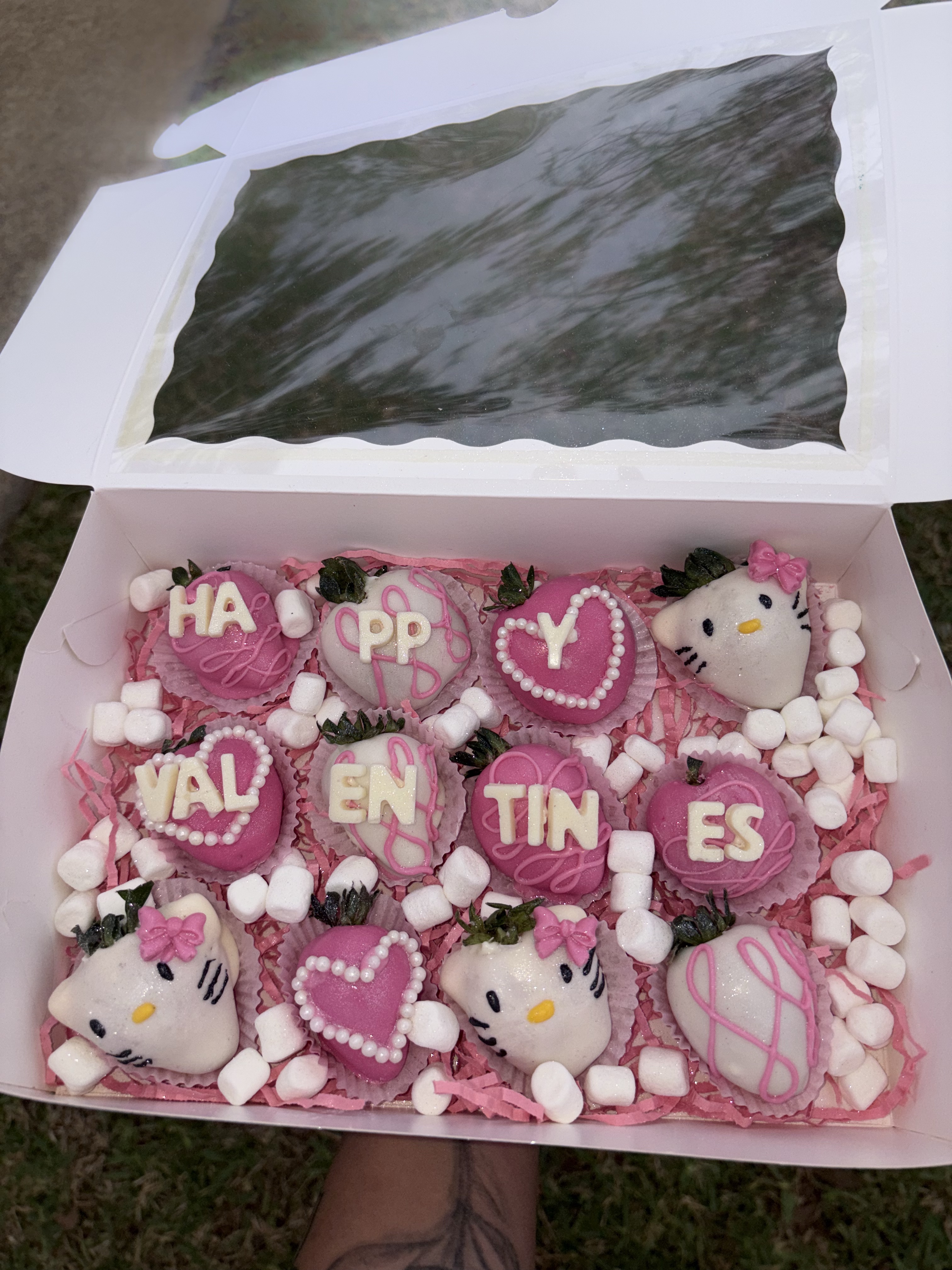 12 Custom Berries