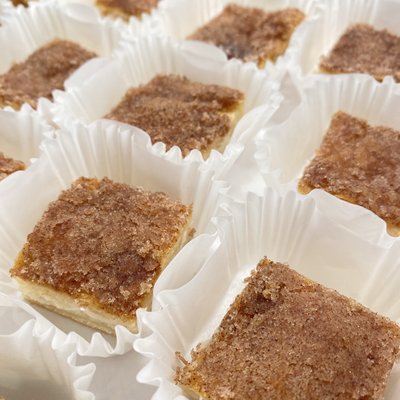 Churro Cheesecake Bites