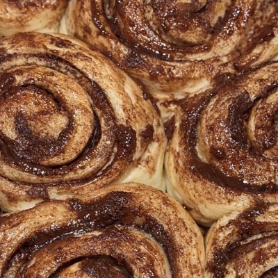 Cinnamon Rolls 