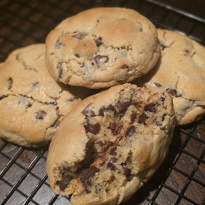 Jumbo Cookies
