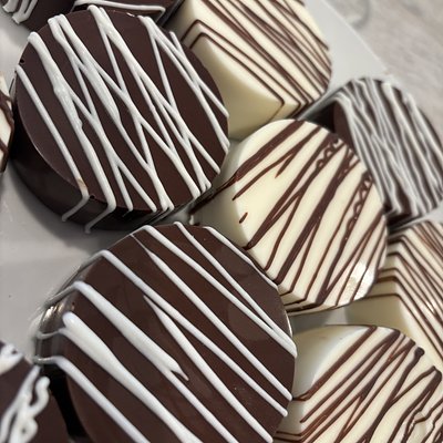 Chocolate Covered Oreos