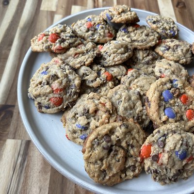 Monster Cookies