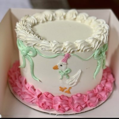 6inch Round Cake 6-10 Servings