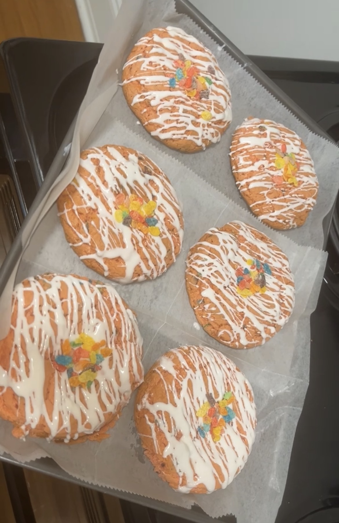Special Fruity Pebbles Cookies