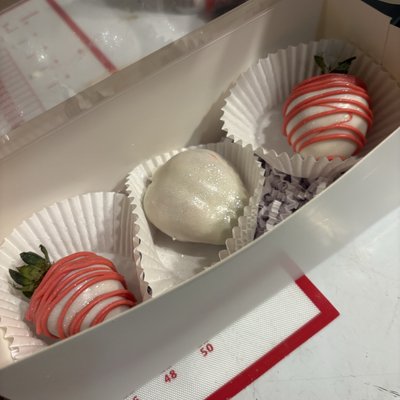 Chocolate Covered Strawberries 