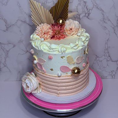 CSS Tiered Cake