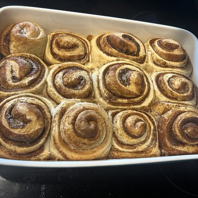 Cinnamon Rolls 
