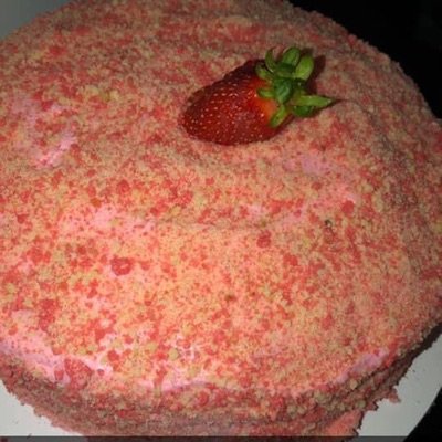 Stawberry Shortcake 8” Round ( Cream Cheese Frosting )