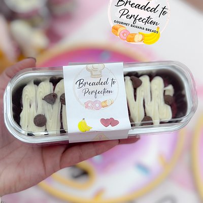 Red Velvet Banana bread 