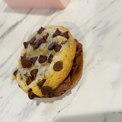 Double Chocolate Sandwiches 
