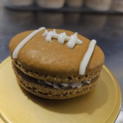 White Chocolate Ganache Macarons 