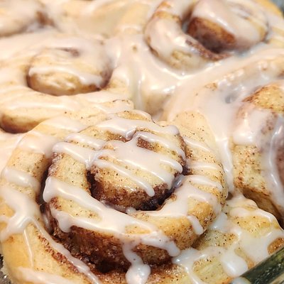 Classic Cinnamon Rolls 