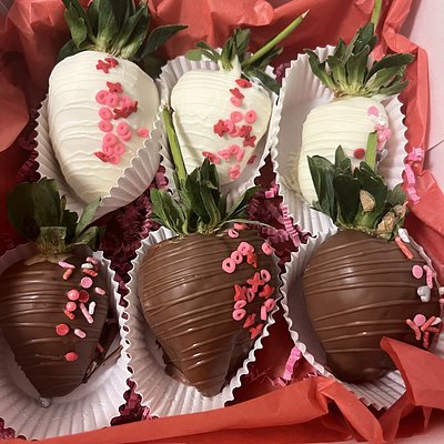 Half Dozen Dipped Strawberries 