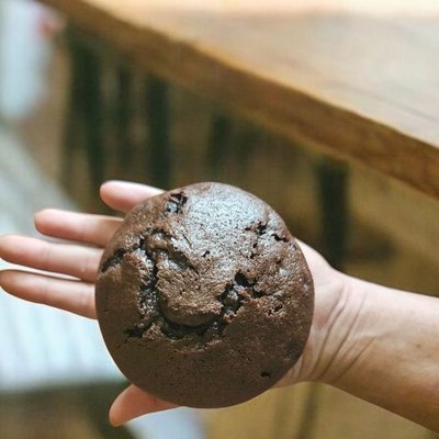 4 JUMBO Double Chocolate Chip Muffins 