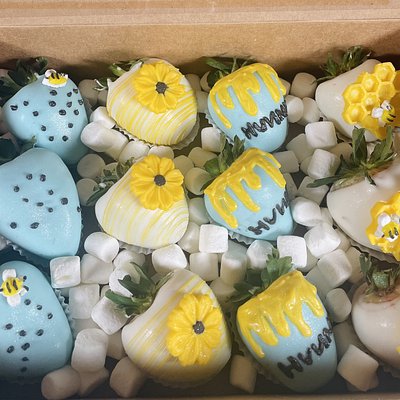 Customized Chocolate Covered Strawberries