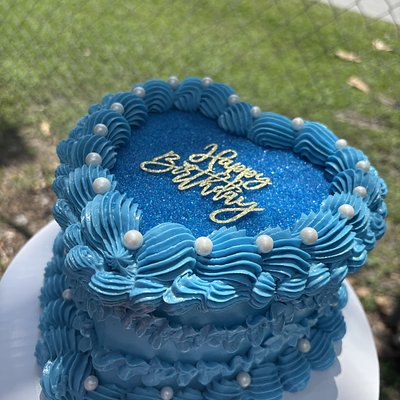 6inch 2 Layer Vintage Heart Cake