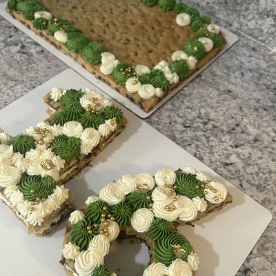 Cookie Cakes