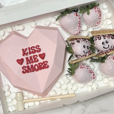 Small Chocolate Smash Heart Box 
