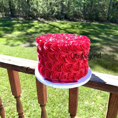 8” Round Cake (3 Layers Of Cake Serving 25+)