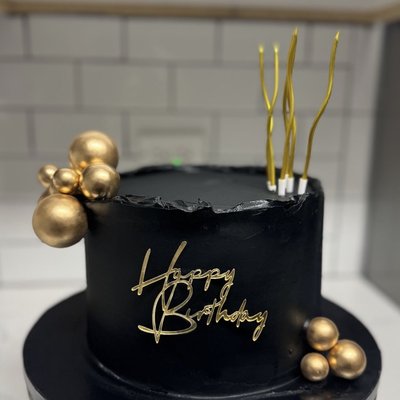 8 Inch Round Cake