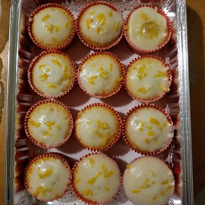 LEMON CUPCAKE