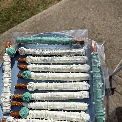 Chocolate Covered Pretzels Rods