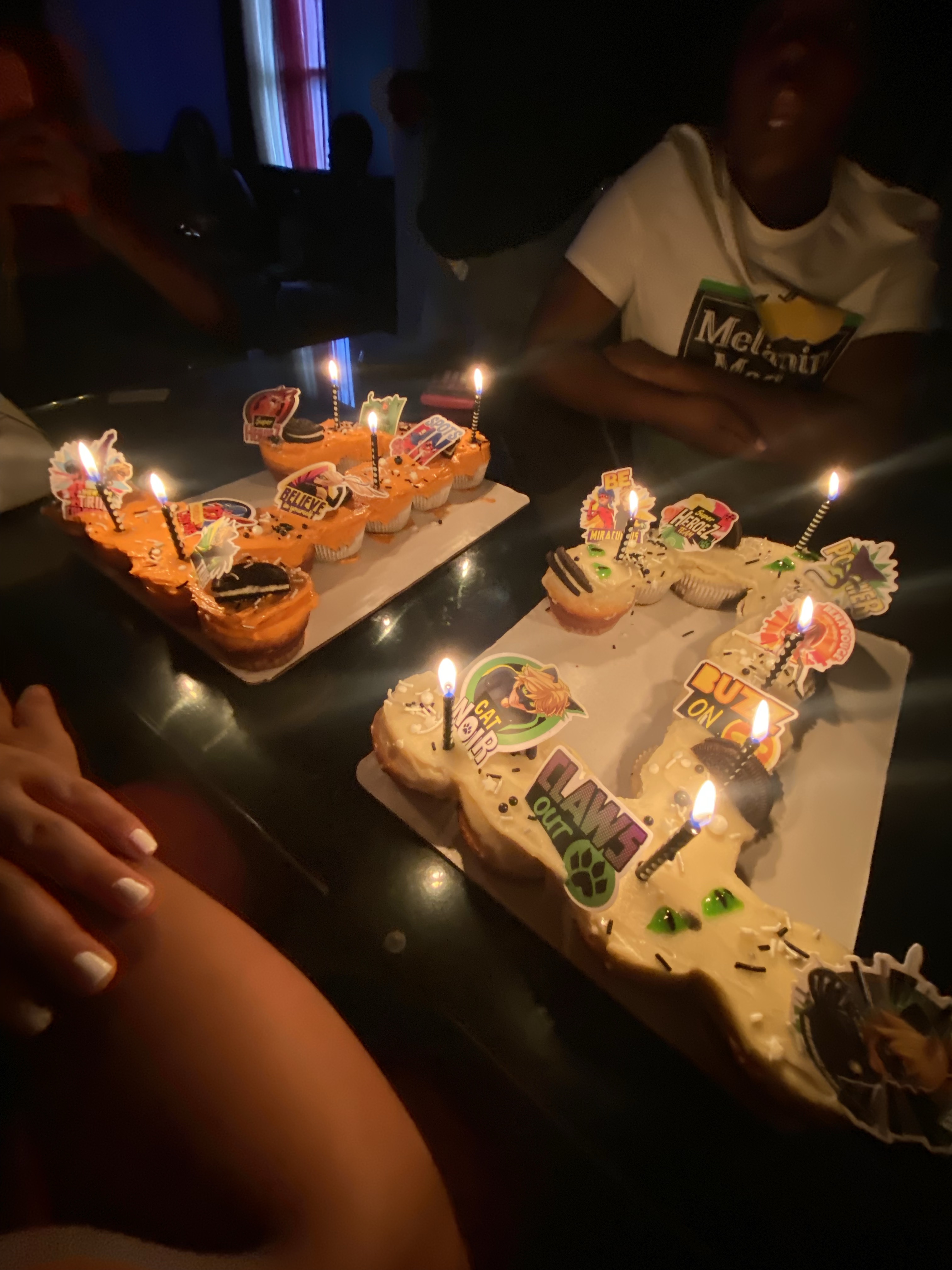 24 Ct Cupcake Number Cake