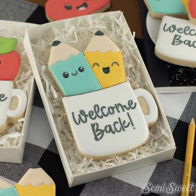A15 2pc Crayon/Pencil Mug w/Welcome Back 