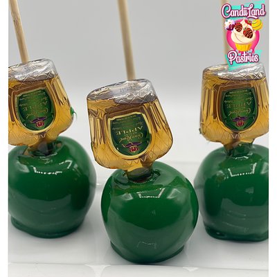 Candii Apples