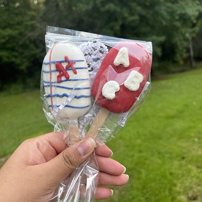 Cakesicles