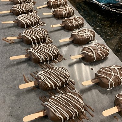 Hand-dipped Cake Pops