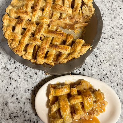 Caramel Apple Pie