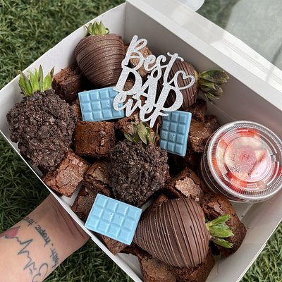Berry & Brownie Bliss 🍓🍫