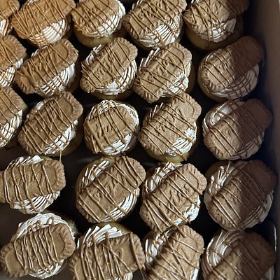 Cookie Butter Cupcakes