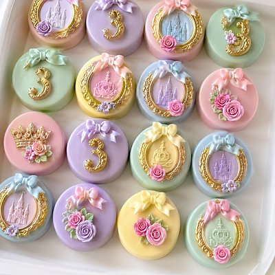 Chocolate Covered Oreos