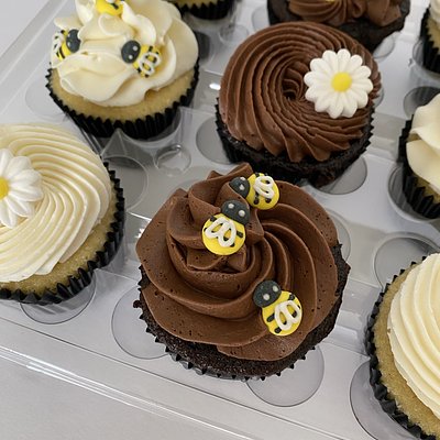 Classic Cupcakes 