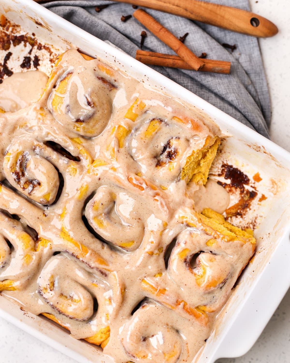 Pumpkin Spice Cinnamon Rolls(5) Count