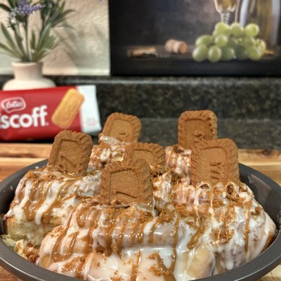 Biscoff Cinnamon Rolls (6ct)