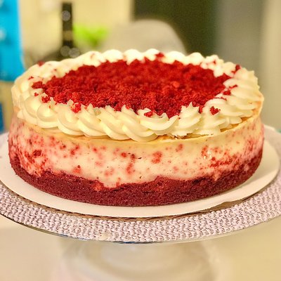 Red Velvet Cheesecake