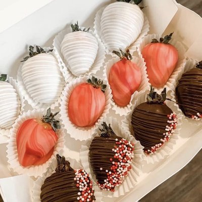 Valentines Day Chocolate Covered Strawberries 